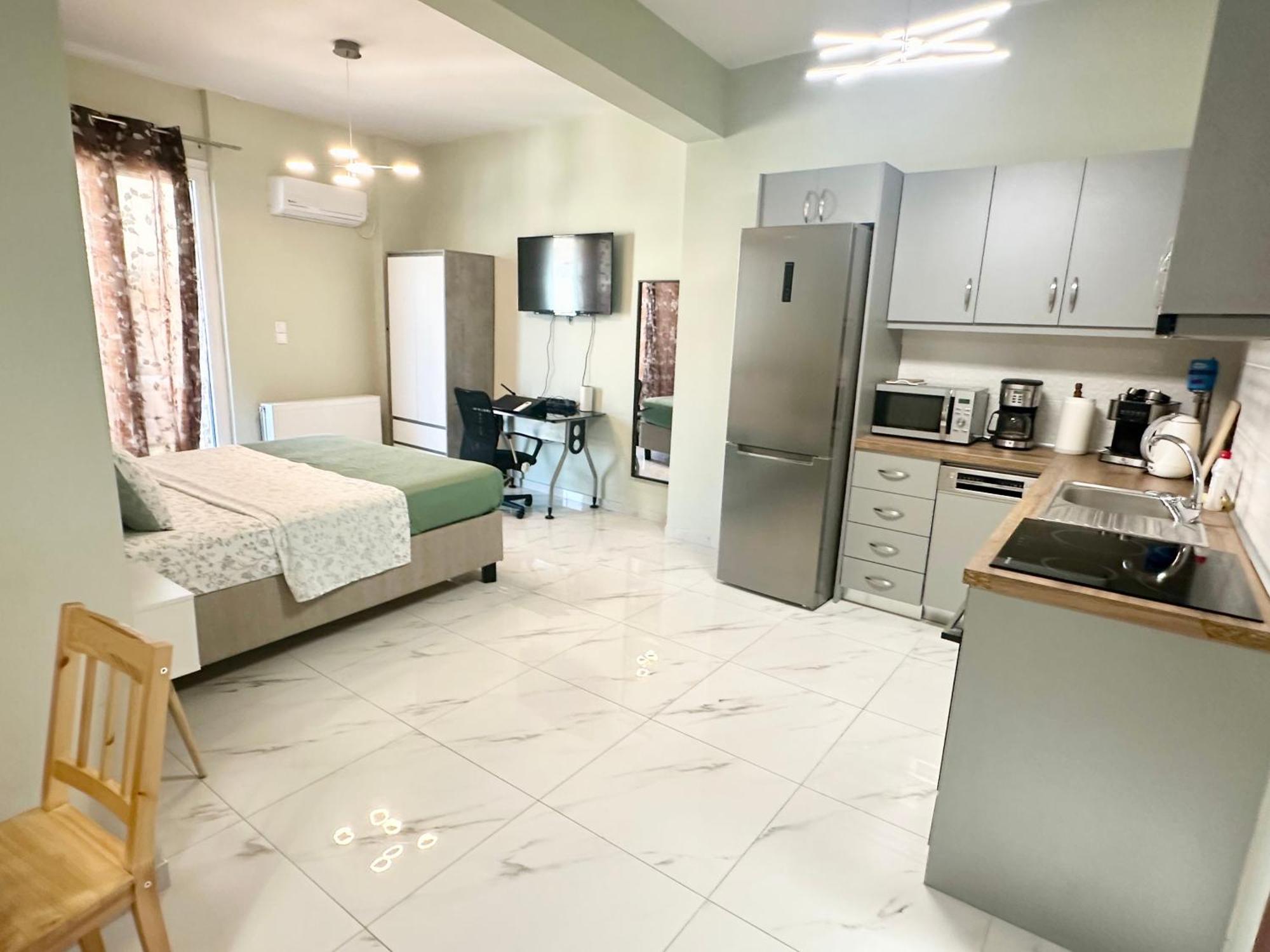 Luxury With Sauna And Free Parking Near Acropolis Apartment Athen