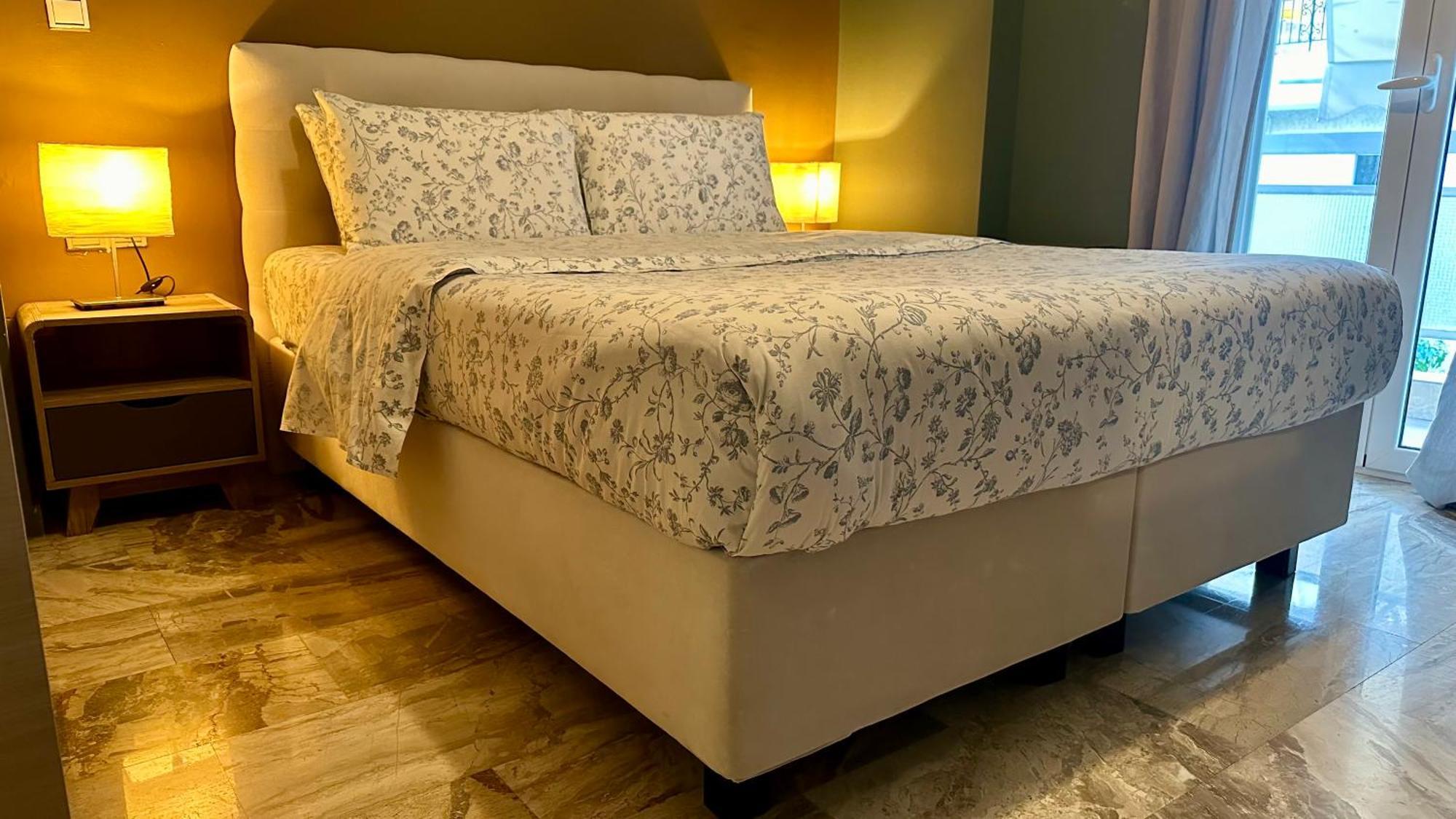 Luxury With Sauna And Free Parking Near Acropolis Apartment *
